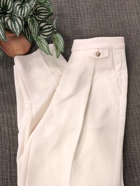 Madewell Cream High-Waist Pleated Trousers